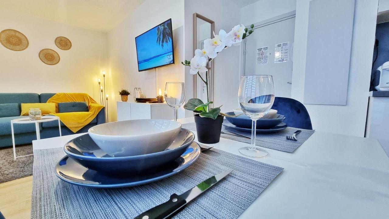 Le Smart - Parking - Terrasse - Wifi - Mulhouse - Relax Bnb Pfastatt Exterior foto